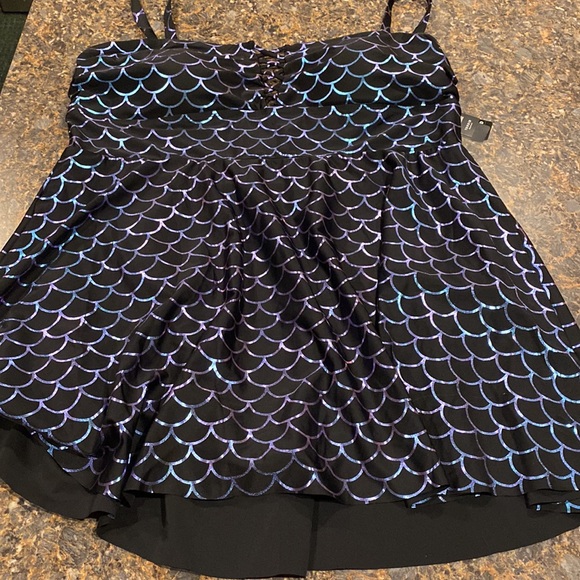 NWT TORRID MERMAID SWIMSUIT - Picture 6 of 8
